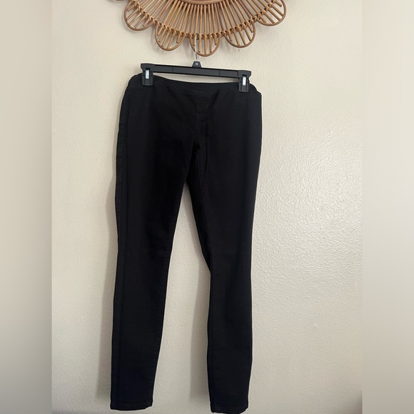 High-Rise Over Belly Skinny Maternity Pants - Isabel Maternity - Picture 4 of 4